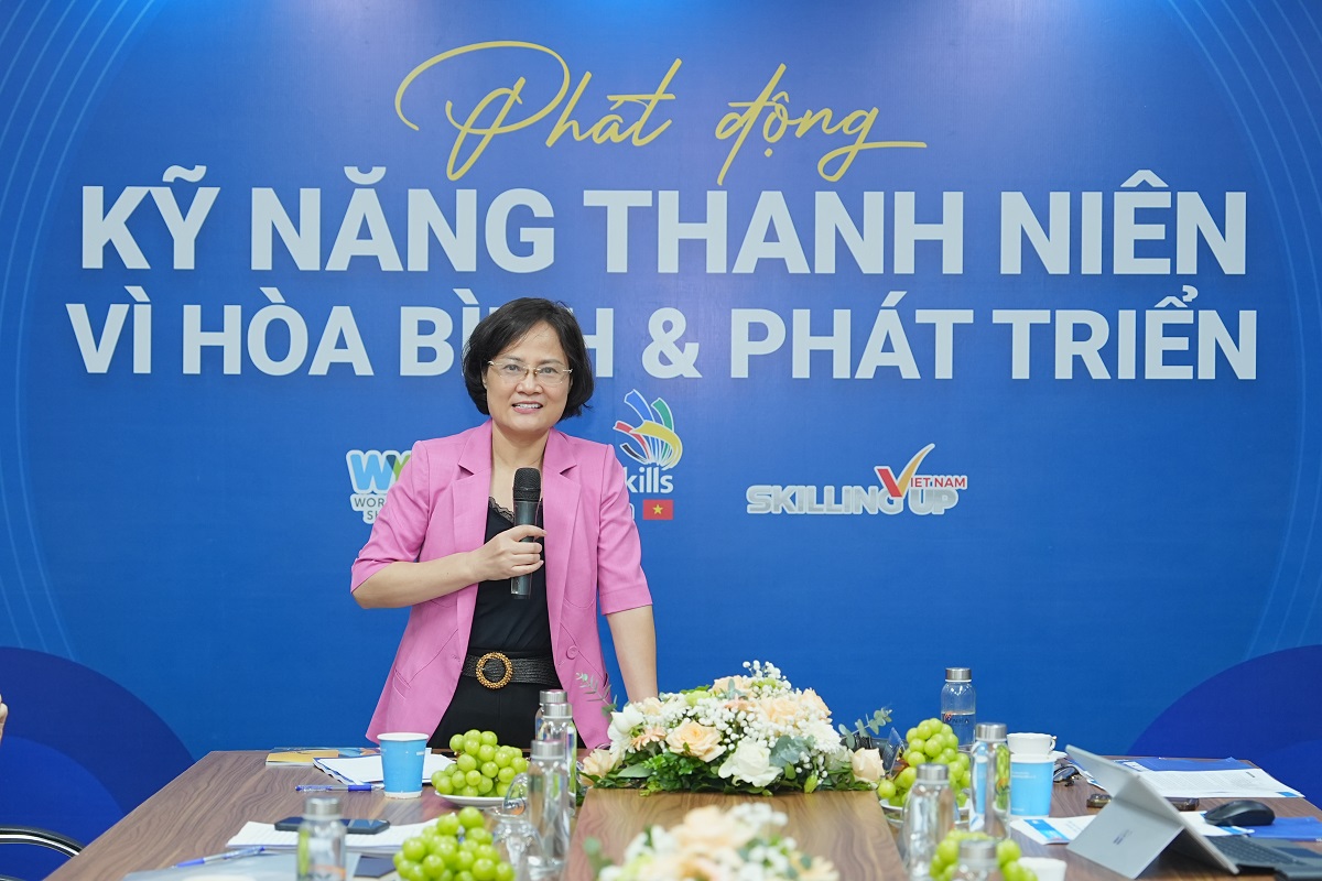 PGS.TS. Nguyễn Thị Việt Hương - Phó Tổng Cục trưởng Tổng cục Giáo dục nghề nghiệp, Bộ Lao động, Thương binh & Xã hội phát biểu phát động Chương trình