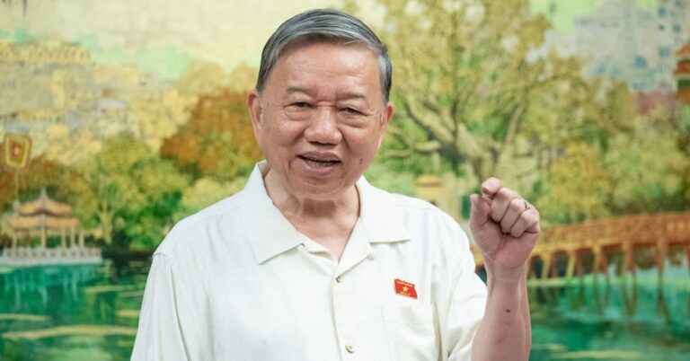 Tong-bi-thu-to-lam-1